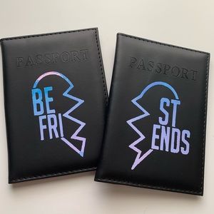 Best friends forever passport holder set